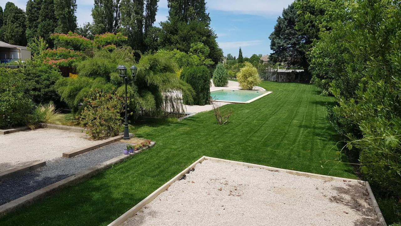 Maison D' Alys Entre Luberon Et Alpilles Cabannes Eksteriør billede