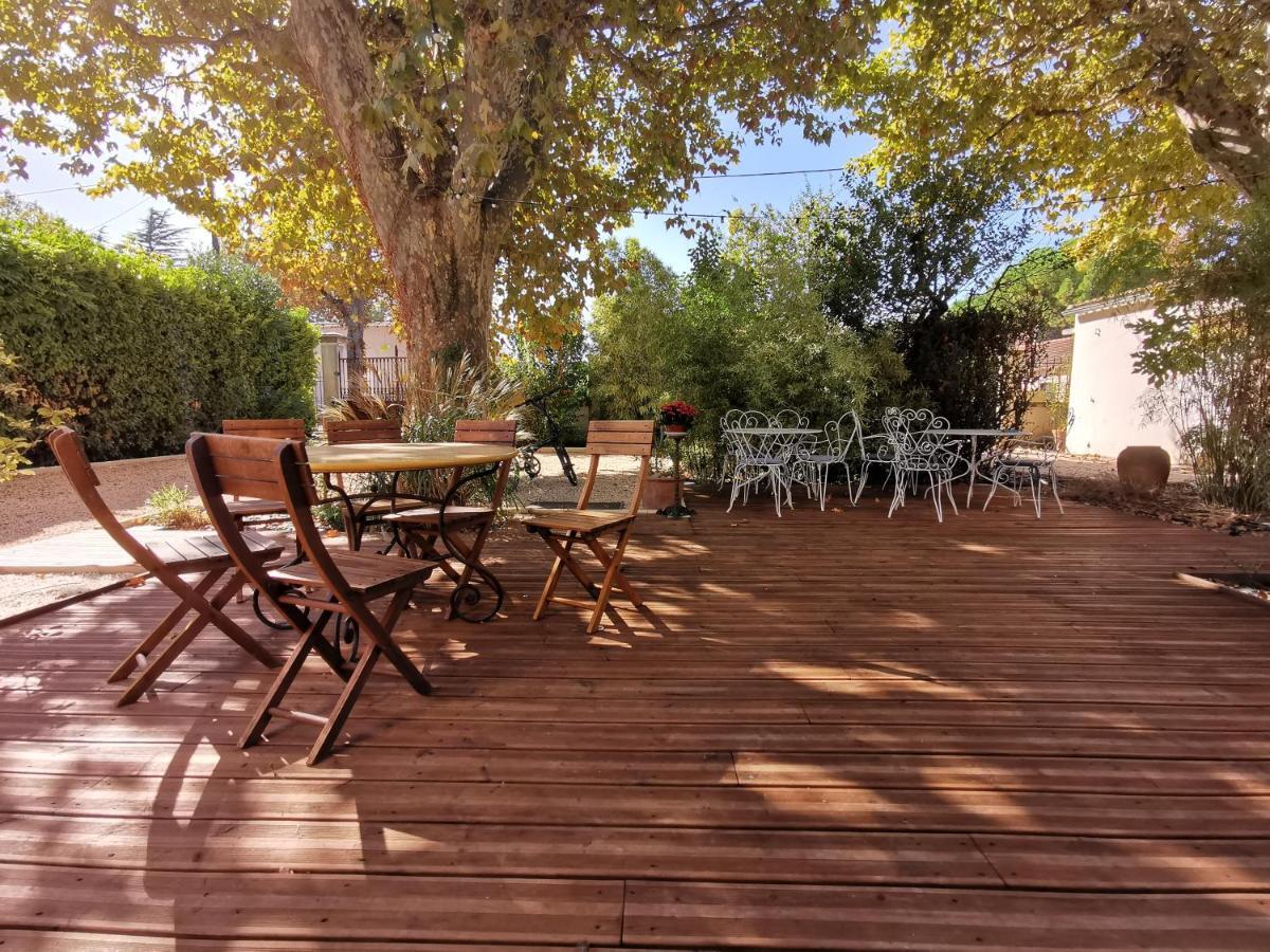 Maison D' Alys Entre Luberon Et Alpilles Cabannes Eksteriør billede